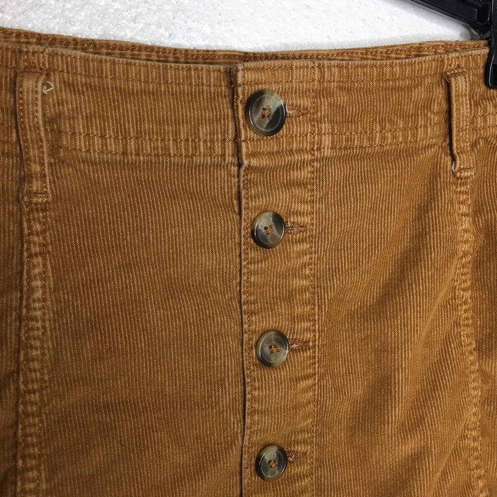 American Eagle Super Stretch Hi-Rise A-Line Corduroy Mini Skirt 8 - Picture 3 of 4